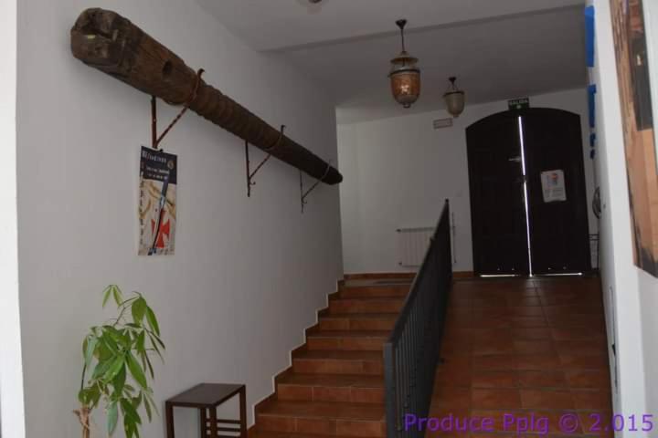 Hotel Rural La Posada De Las Cigueenas Херес-де-лос-Кабальерос Экстерьер фото