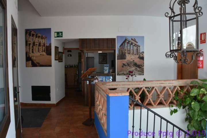 Hotel Rural La Posada De Las Cigueenas Херес-де-лос-Кабальерос Экстерьер фото