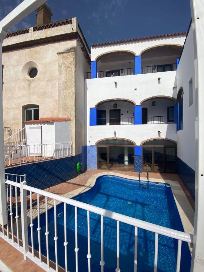 Hotel Rural La Posada De Las Cigueenas Херес-де-лос-Кабальерос Экстерьер фото