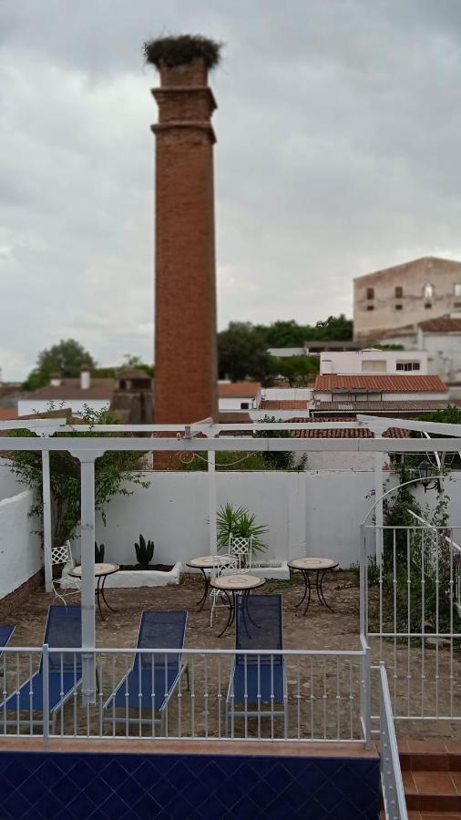 Hotel Rural La Posada De Las Cigueenas Херес-де-лос-Кабальерос Экстерьер фото